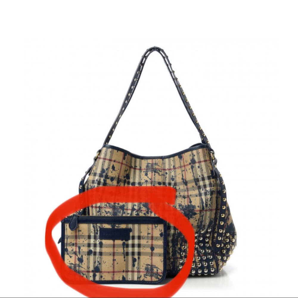 ISO! NOT FOR SALE! ISO BURBERRY SNAP IN POUCH